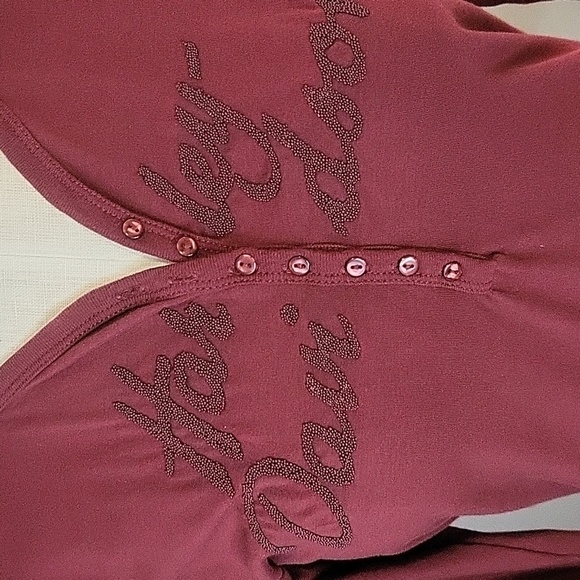 Harley Davidson Maroon Beaded Logo Hooded Stretchy Long Sleeve Button Top Size S - Picture 4 of 11